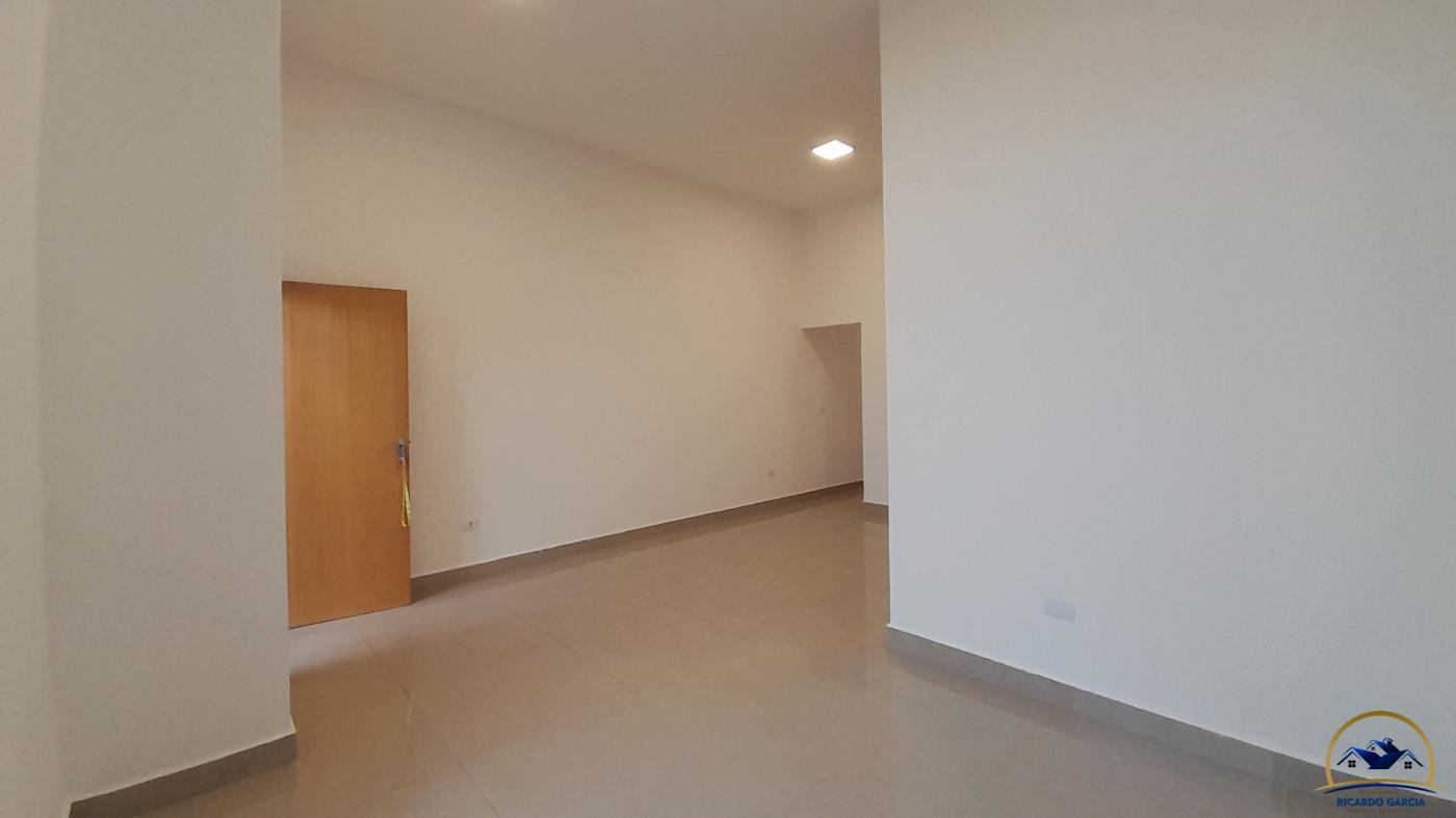 Casa à venda com 3 quartos, 1 suíte, 1 vaga e 80m² no Coliseu, Londrina (PR) — foto 4 de 17