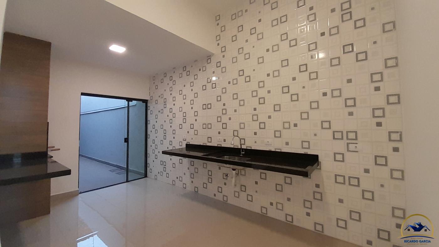Casa à venda com 3 quartos, 1 suíte, 1 vaga e 80m² no Coliseu, Londrina (PR) — foto 5 de 17