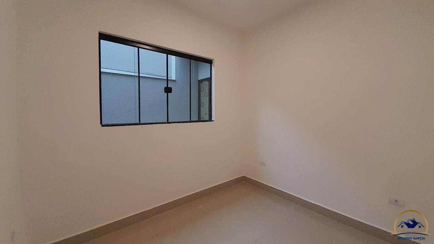 Casa à venda com 3 quartos, 1 suíte, 1 vaga e 80m² no Coliseu, Londrina (PR) — foto 11 de 17