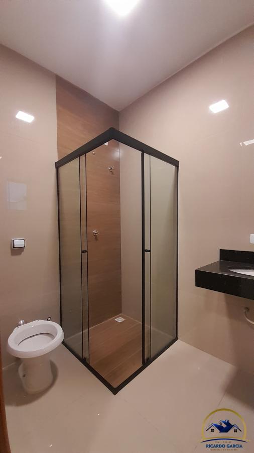 Casa à venda com 3 quartos, 1 suíte, 1 vaga e 80m² no Coliseu, Londrina (PR) — foto 16 de 17