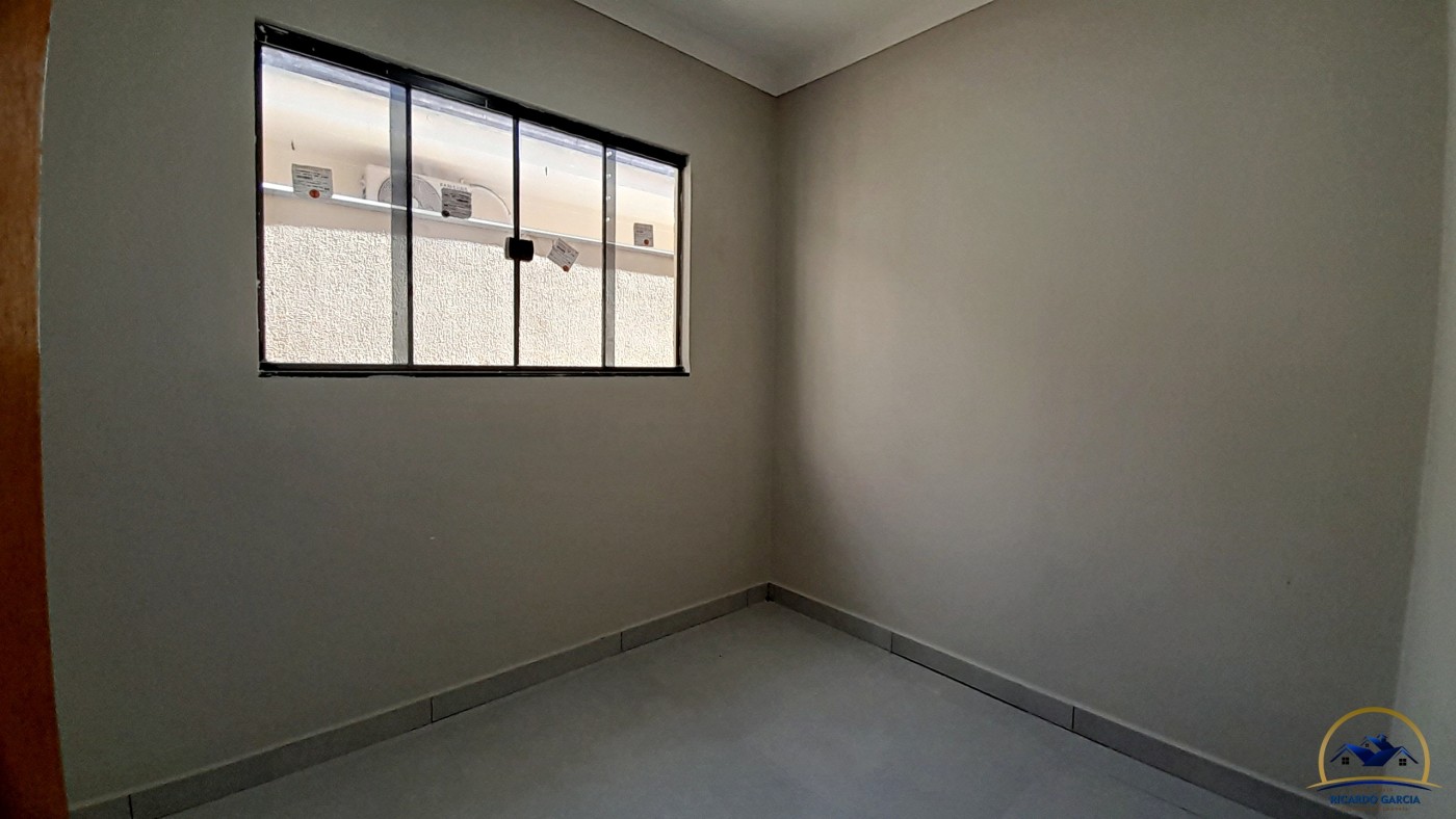 Casa à venda com 3 quartos, 1 suíte e 80m² no Coliseu, Londrina (PR) — foto 8 de 12