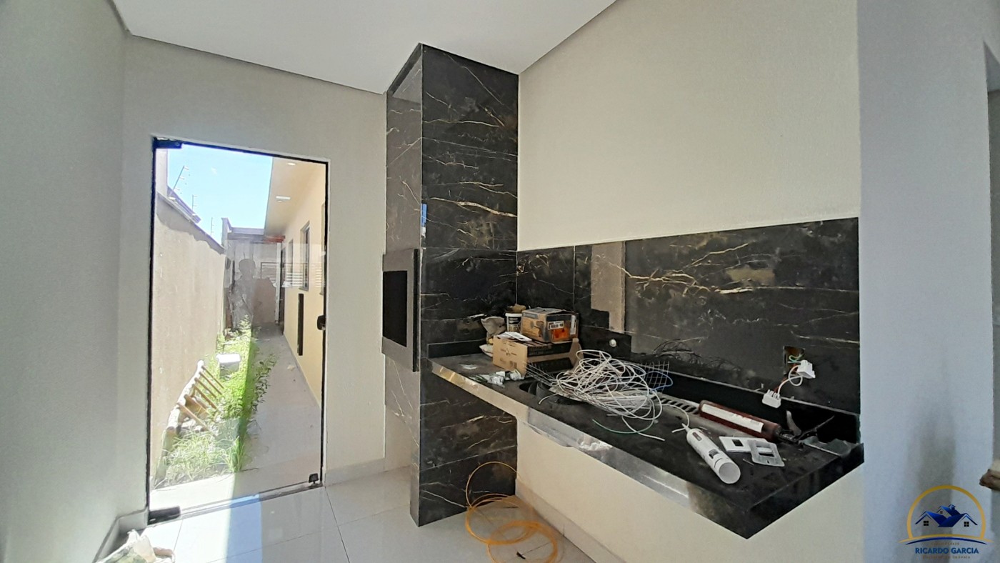 Casa à venda com 3 quartos, 1 suíte e 80m² no Coliseu, Londrina (PR) — foto 5 de 12