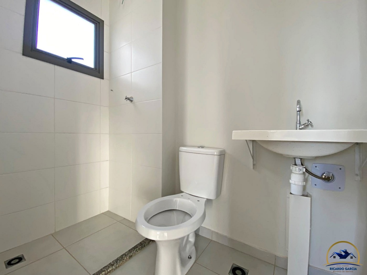 Apartamento à venda com 2 quartos, 1 banheiro, 1 vaga e 45m² no Jardim São Paulo II, Londrina (PR) — foto 8 de 11