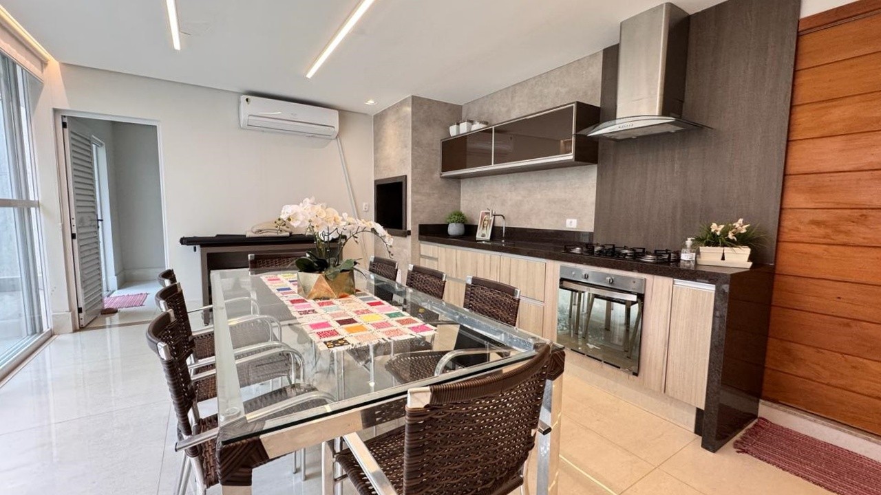 Casa à venda com 5 quartos, 3 suítes, 2 vagas e 280m² no Aragarça, Londrina (PR) — foto 6 de 30