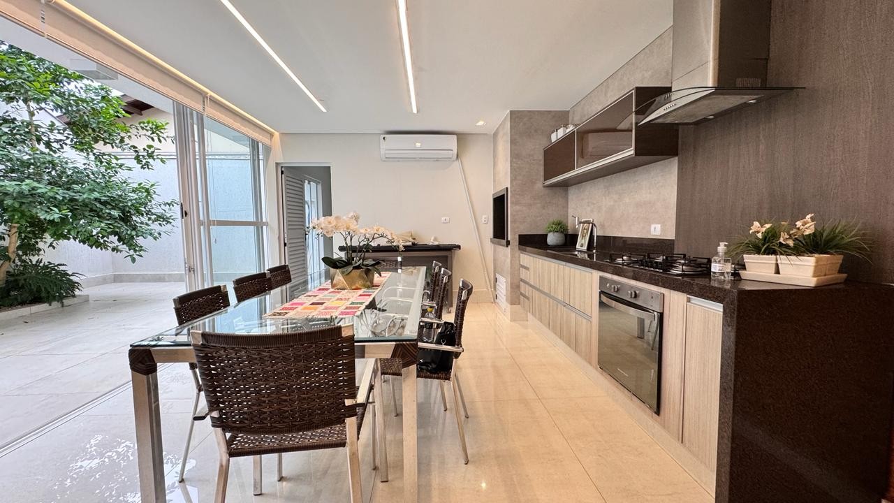Casa à venda com 5 quartos, 3 suítes, 2 vagas e 280m² no Aragarça, Londrina (PR) — foto 5 de 30