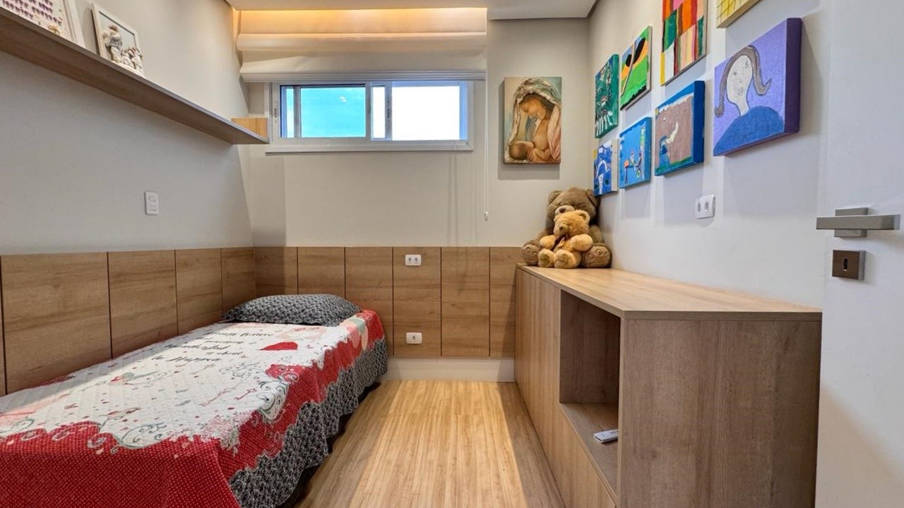 Casa à venda com 5 quartos, 3 suítes, 2 vagas e 280m² no Aragarça, Londrina (PR) — foto 20 de 30