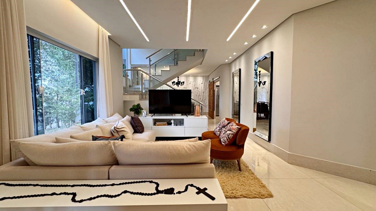 Casa à venda com 5 quartos, 3 suítes, 2 vagas e 280m² no Aragarça, Londrina (PR) — foto 26 de 30