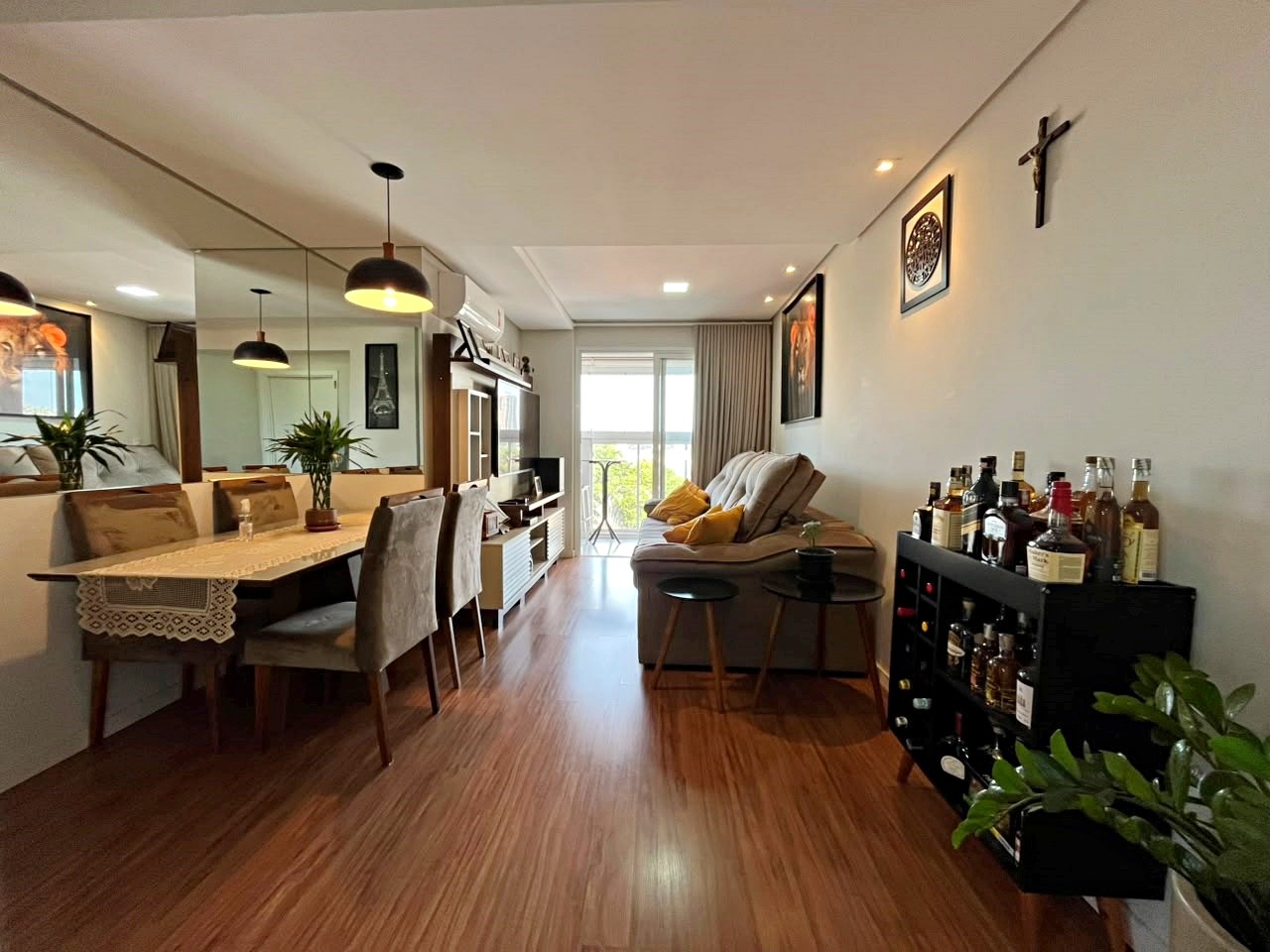 Apartamento à venda com 3 quartos, 1 suíte, 2 vagas e 84m² no Jardim Higienópolis, Londrina (PR) — foto 4 de 17