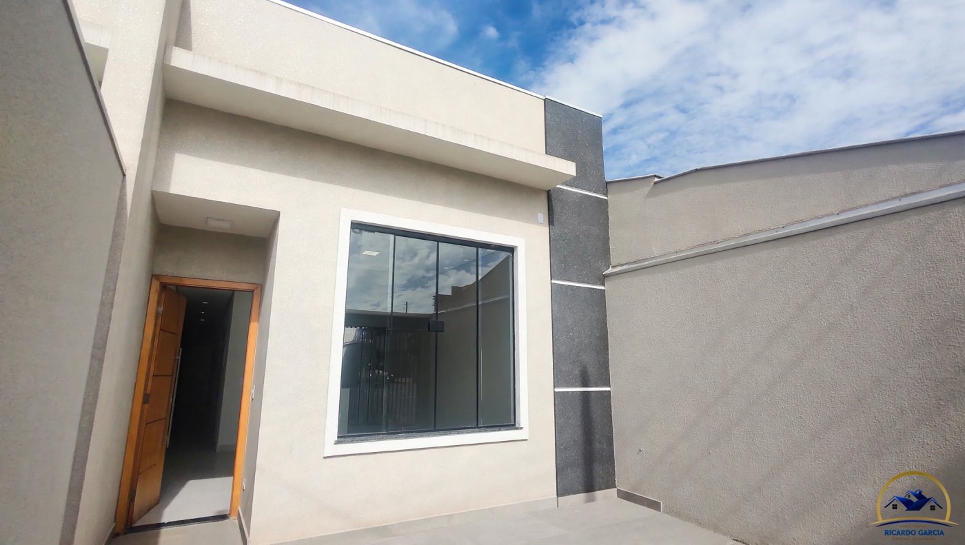 Casa à venda com 3 quartos, 1 banheiro, 1 vaga e 76m² no Jardim das Palmeiras, Londrina — foto principal