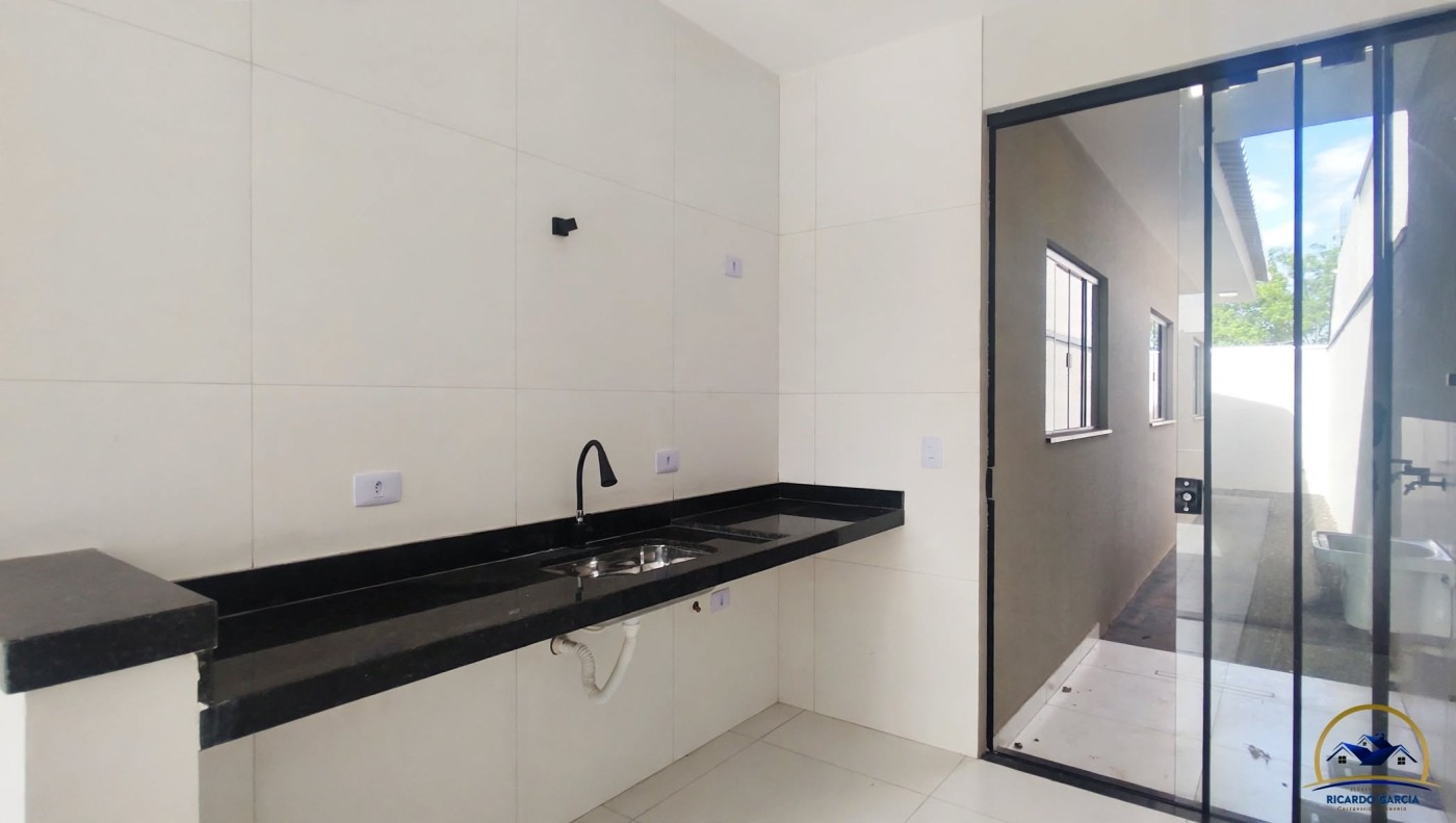 Casa à venda com 3 quartos, 1 banheiro, 1 vaga e 76m² no Jardim das Palmeiras, Londrina (PR) — foto 5 de 11