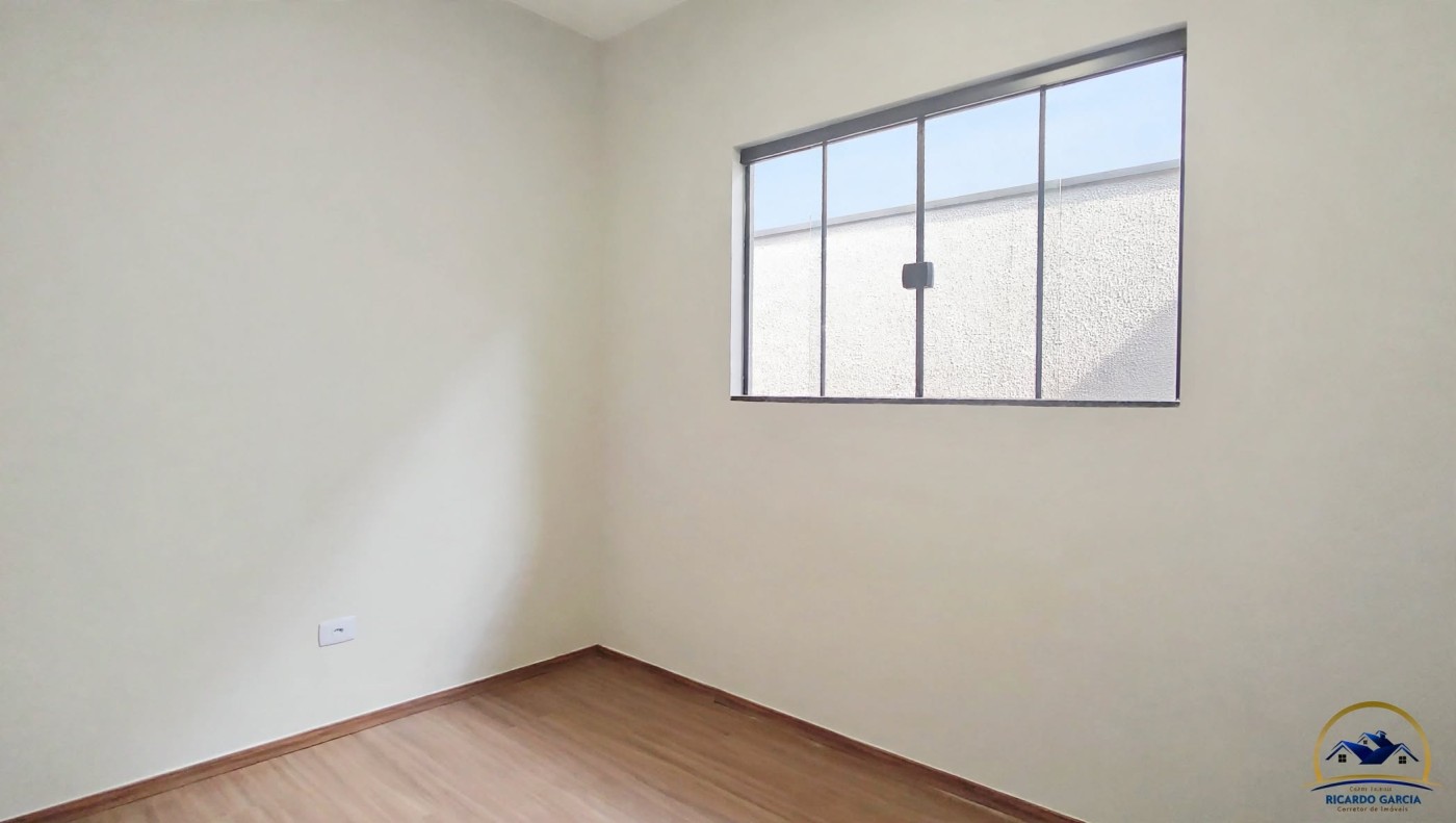 Casa à venda com 3 quartos, 1 banheiro, 1 vaga e 76m² no Jardim das Palmeiras, Londrina (PR) — foto 9 de 11