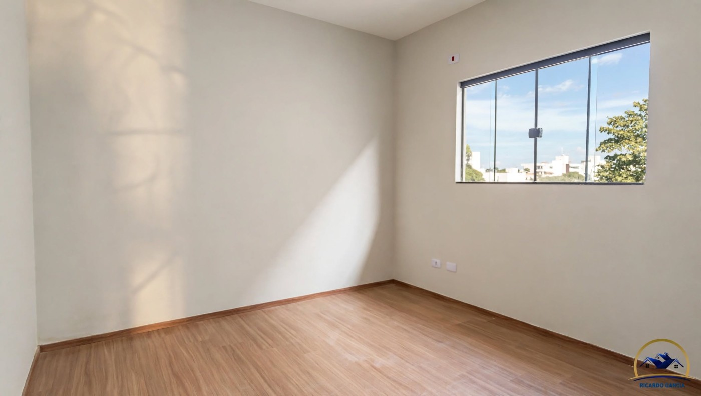 Casa à venda com 3 quartos, 1 banheiro, 1 vaga e 76m² no Jardim das Palmeiras, Londrina (PR) — foto 10 de 11