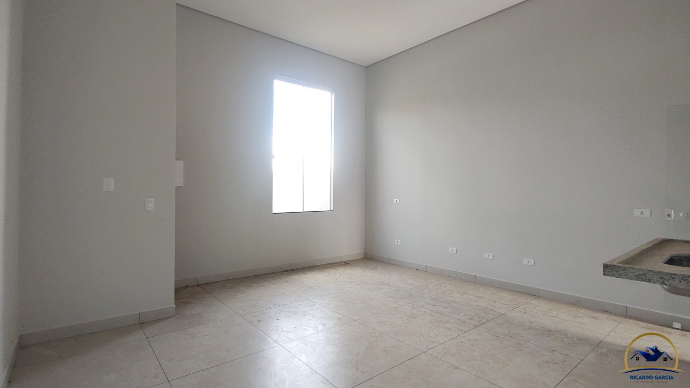 Casa à venda com 3 quartos, 1 suíte, 1 vaga e 87m² no Jardim das Palmeiras, Londrina (PR) — foto 5 de 12