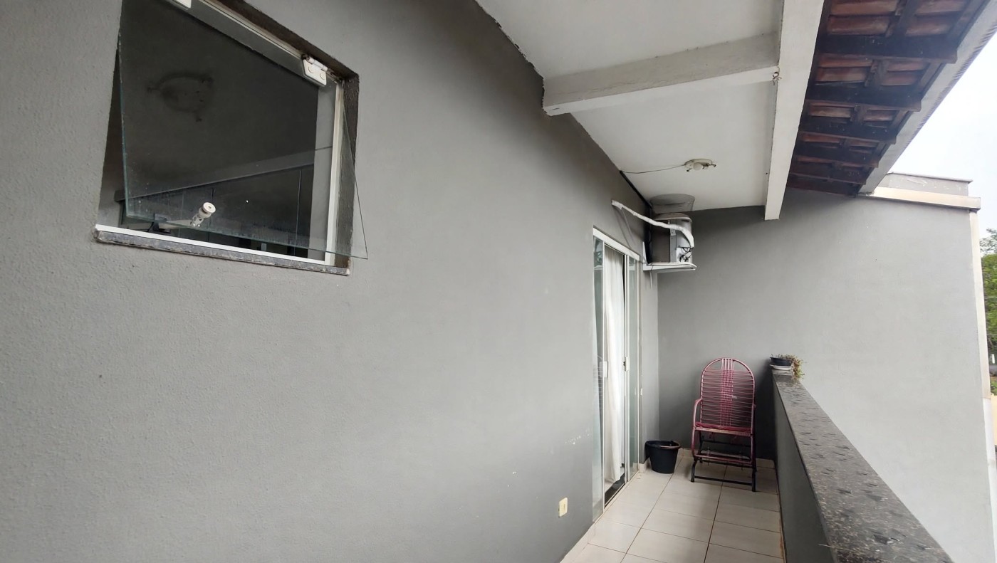 Casa à venda com 3 quartos, 1 suíte, 1 vaga e 149m² no Jardim Santiago II, Londrina (PR) — foto 19 de 21