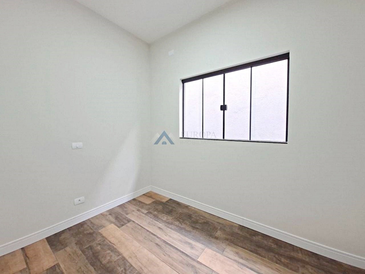 Casa à venda com 3 quartos, 1 suíte, 1 vaga e 80m² no Jardim Belle Ville, Londrina (PR) — foto 7 de 11